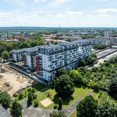 Golden Park Aparthotel ชเตชชิน ภายนอก รูปภาพ