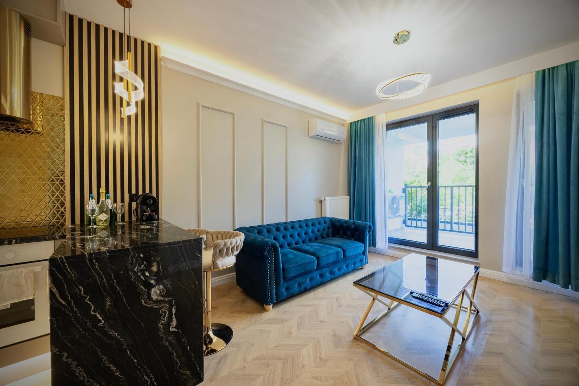 Golden Park Aparthotel ชเตชชิน ภายนอก รูปภาพ