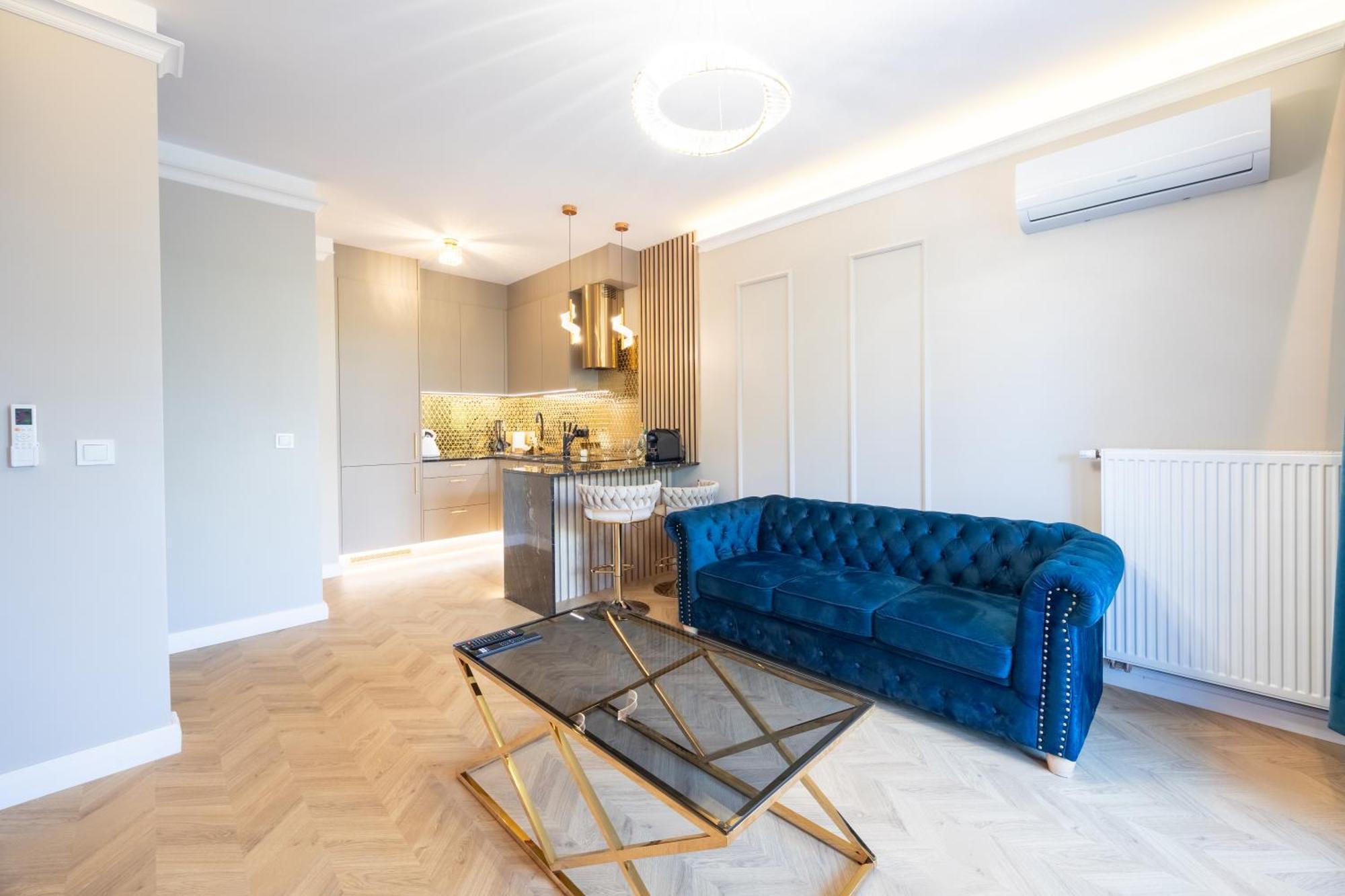 Golden Park Aparthotel ชเตชชิน ภายนอก รูปภาพ