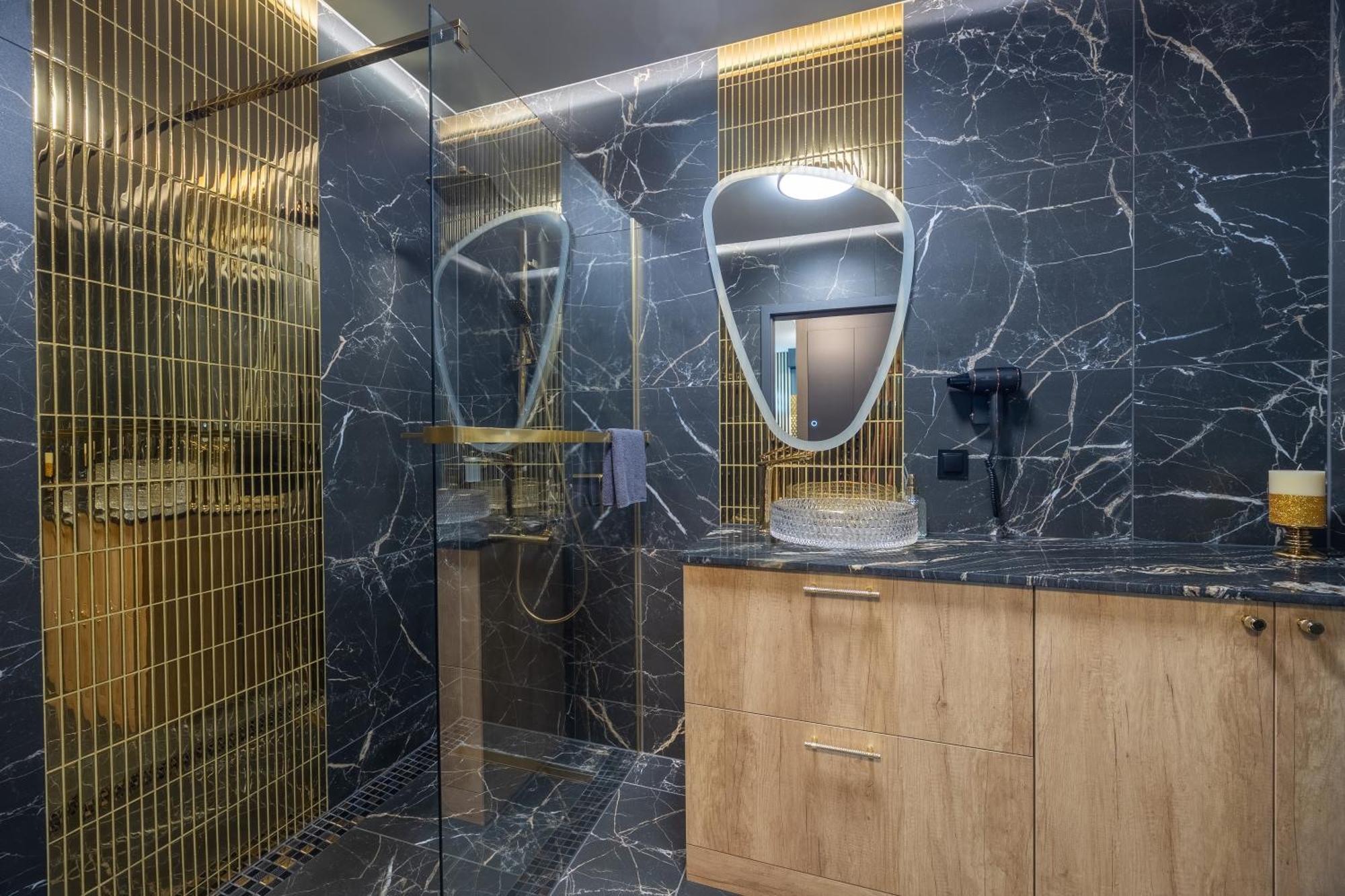 Golden Park Aparthotel ชเตชชิน ภายนอก รูปภาพ