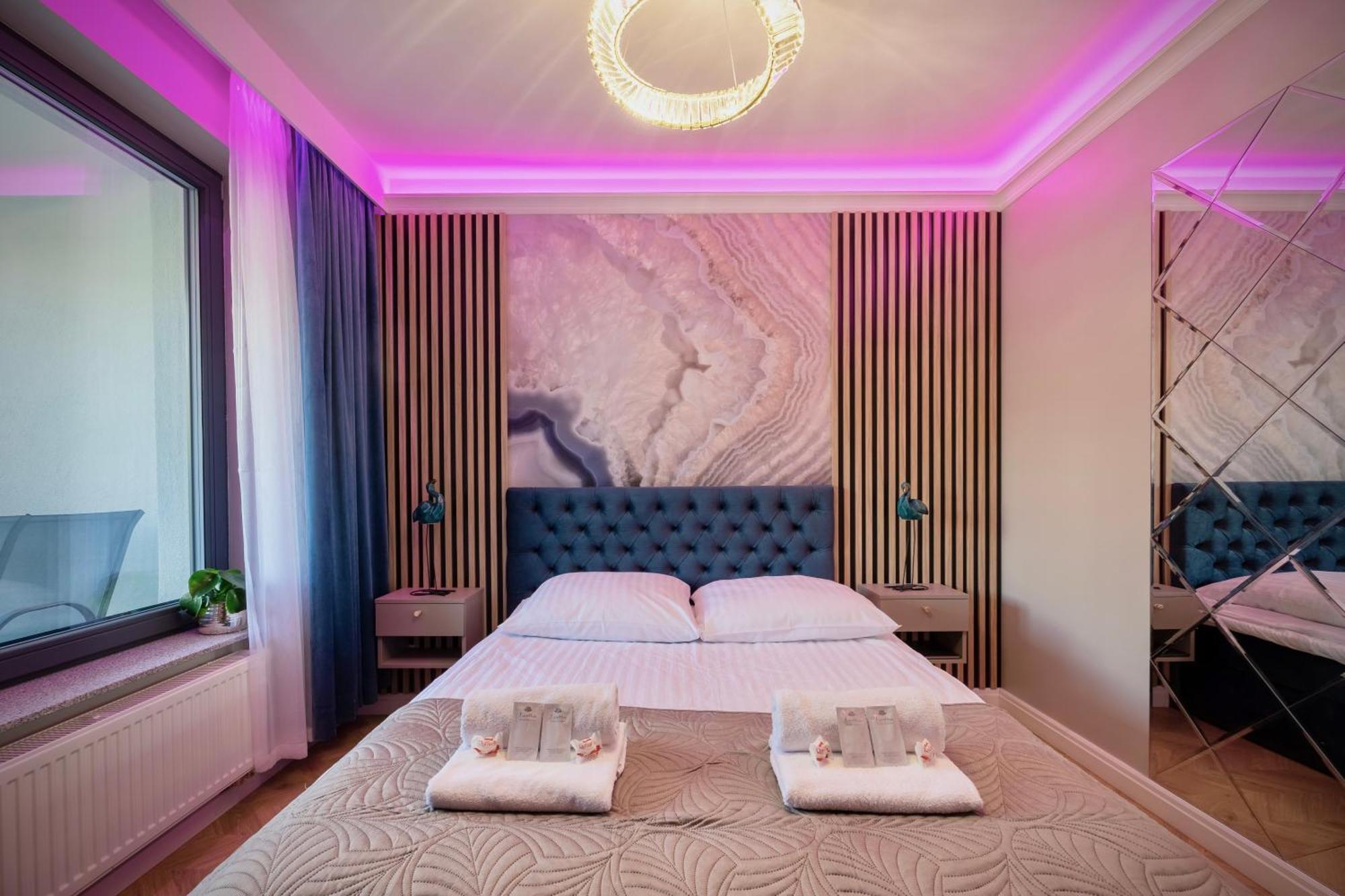 Golden Park Aparthotel ชเตชชิน ภายนอก รูปภาพ