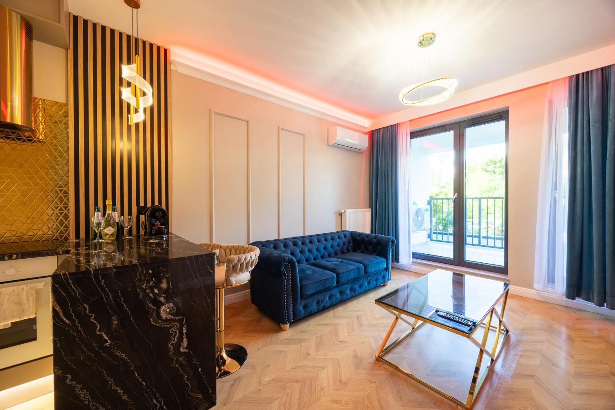 Golden Park Aparthotel ชเตชชิน ภายนอก รูปภาพ