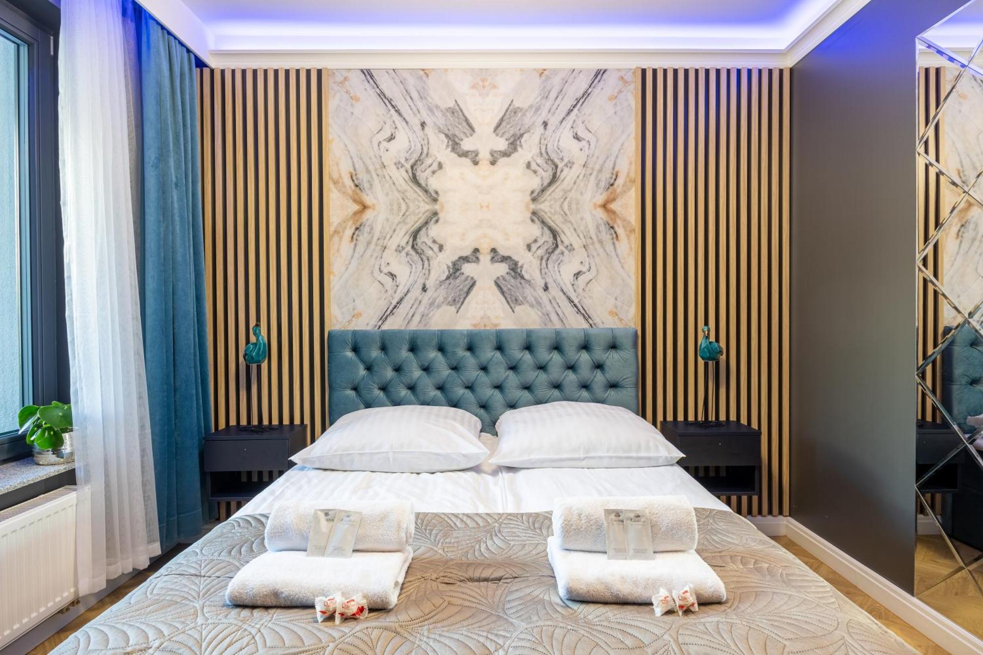 Golden Park Aparthotel ชเตชชิน ภายนอก รูปภาพ