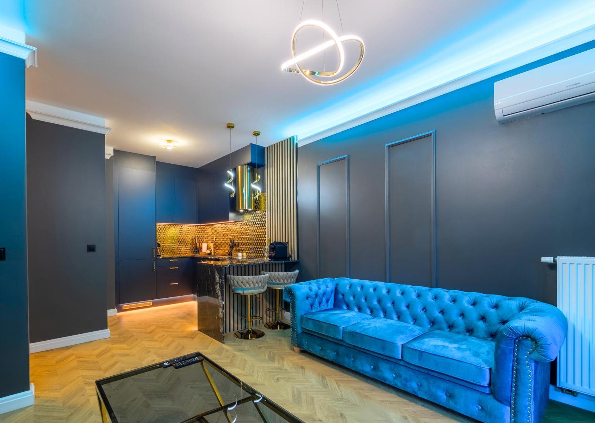 Golden Park Aparthotel ชเตชชิน ภายนอก รูปภาพ